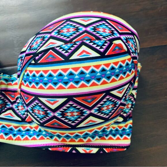 Women's Cute Aztec Tribal Boho Underwire Bandeau Bikini Swim Top | Size: XS-S - Picture 3 of 7